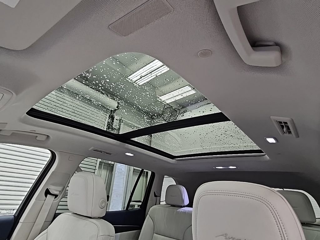 New 2026 Buick Enclave Avenir w/ Super Cruise Package image 31