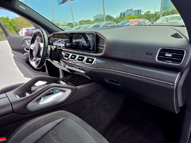 Used 2022 Mercedes-Benz GLE 53 AMG 4MATIC image 23