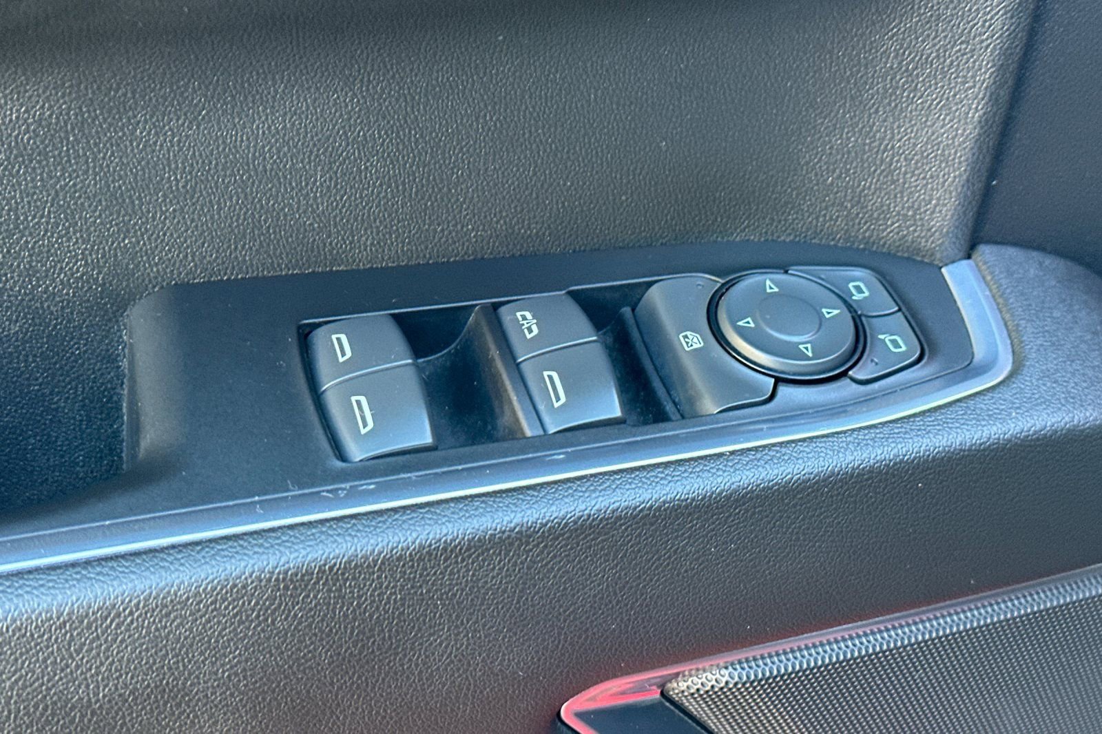 Certified 2022 GMC Sierra 1500 Elevation w/ X31 Off-Road Package image 12