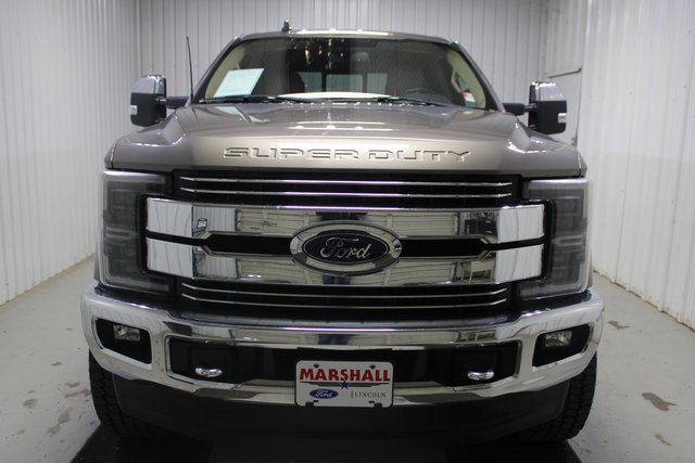 Used 2019 Ford F250 Lariat w/ Chrome Package image 2