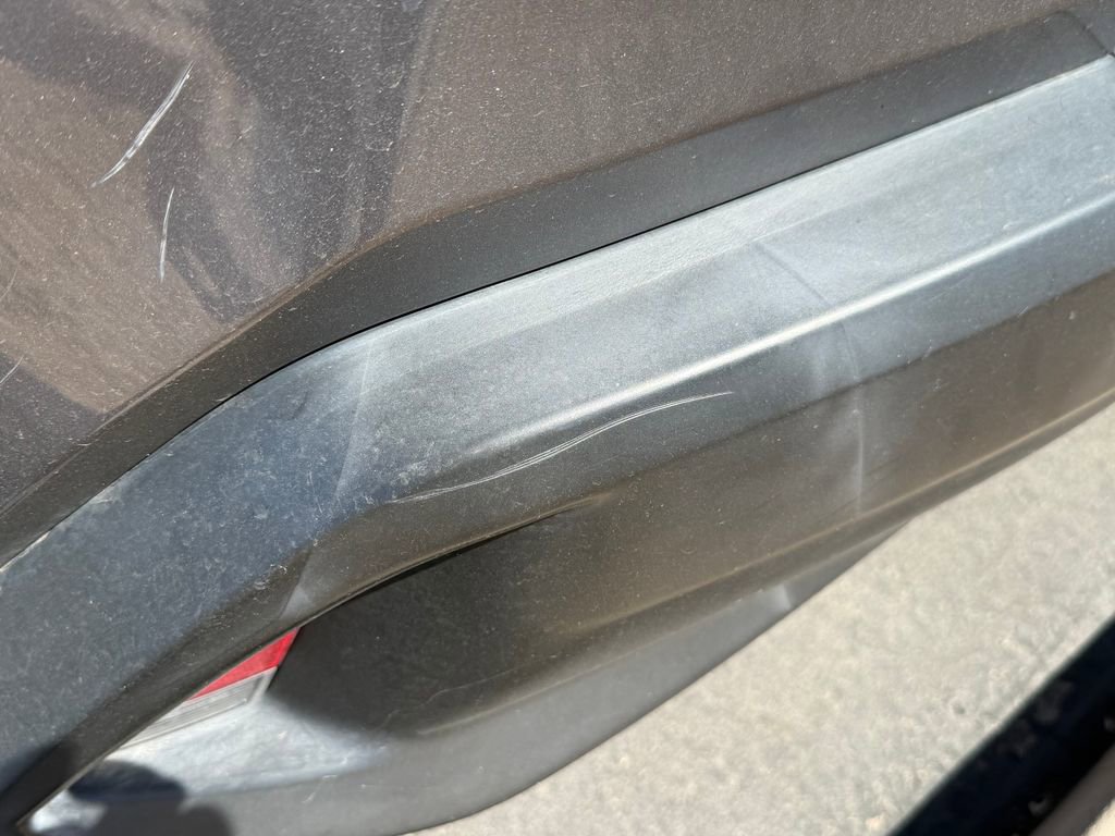 Used 2019 Lexus UX 200 image 23