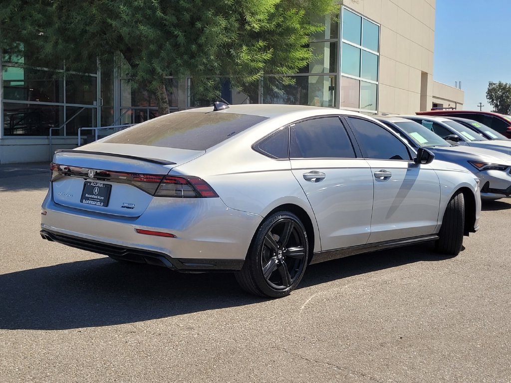 Used 2025 Honda Accord Sport image 6