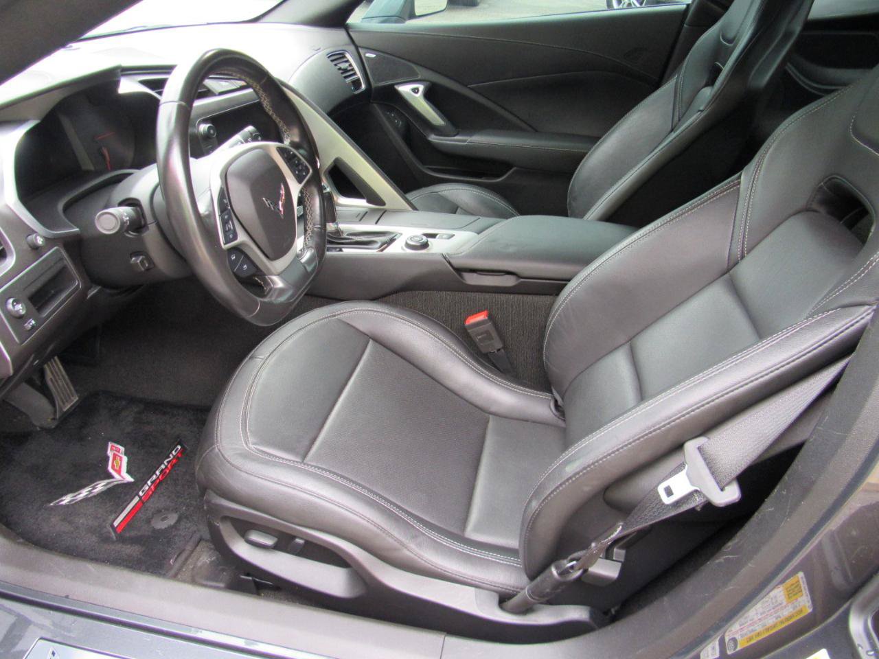 Used 2018 Chevrolet Corvette Grand Sport RWD image 22