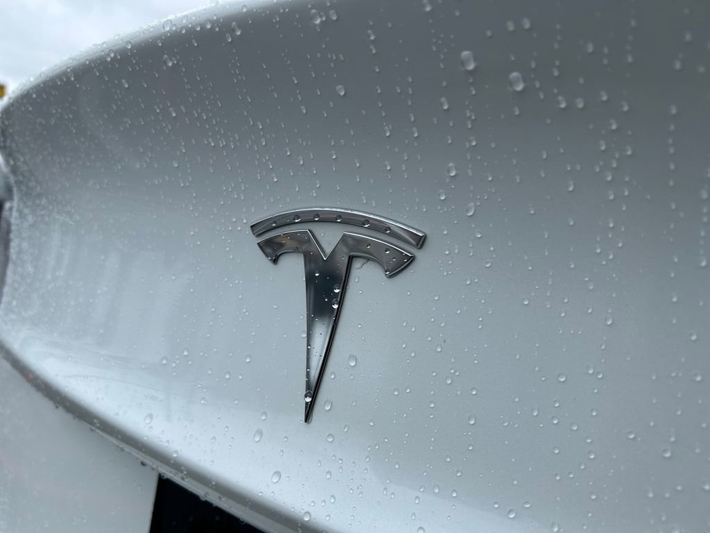 Used 2022 Tesla Model 3 Long Range AWD/4WD image 31