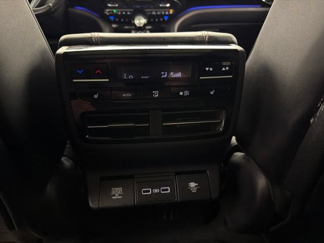 Used 2022 Acura MDX Type S AWD/4WD image 31