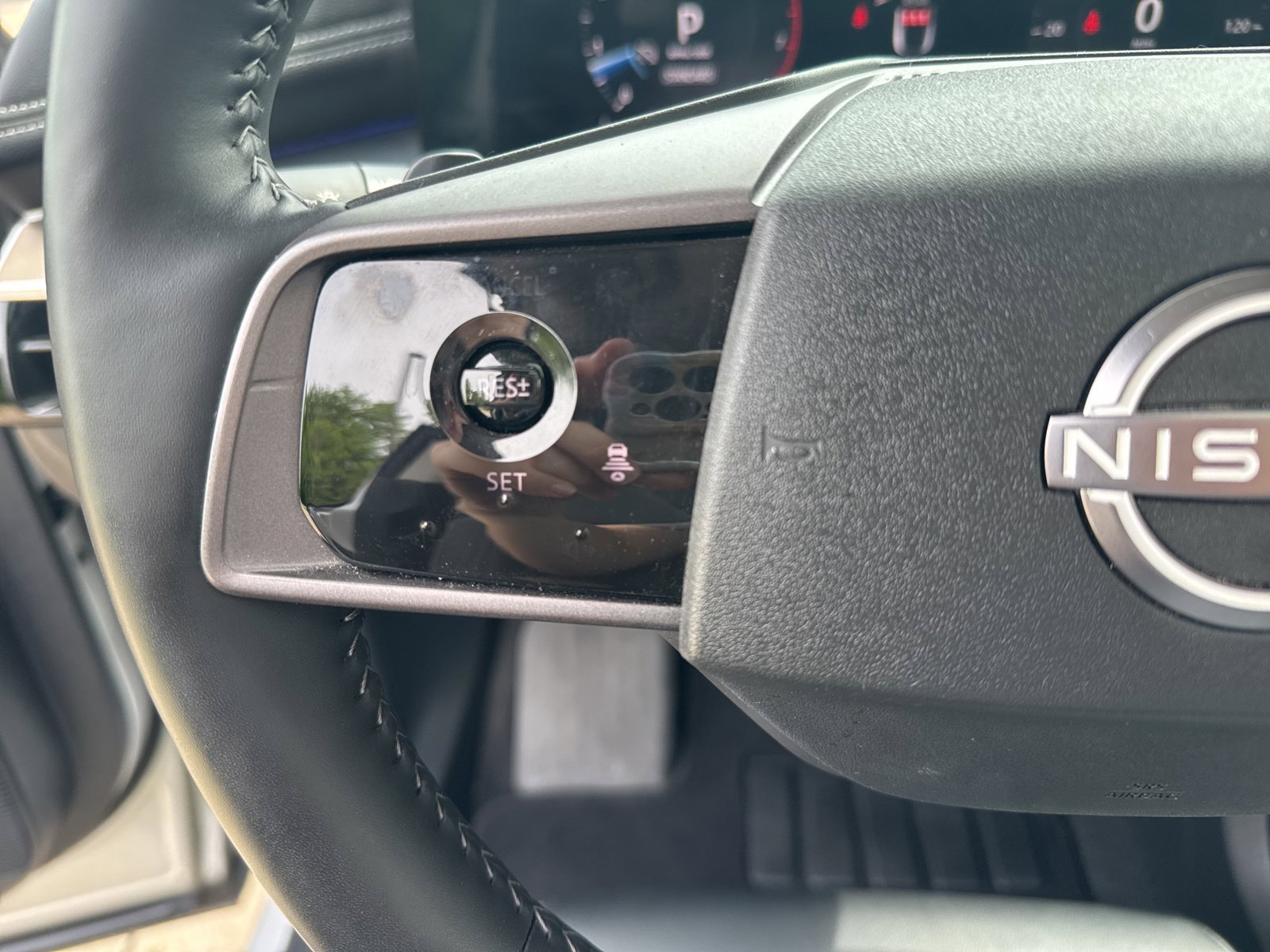 Used 2025 Nissan Murano SL AWD/4WD image 25