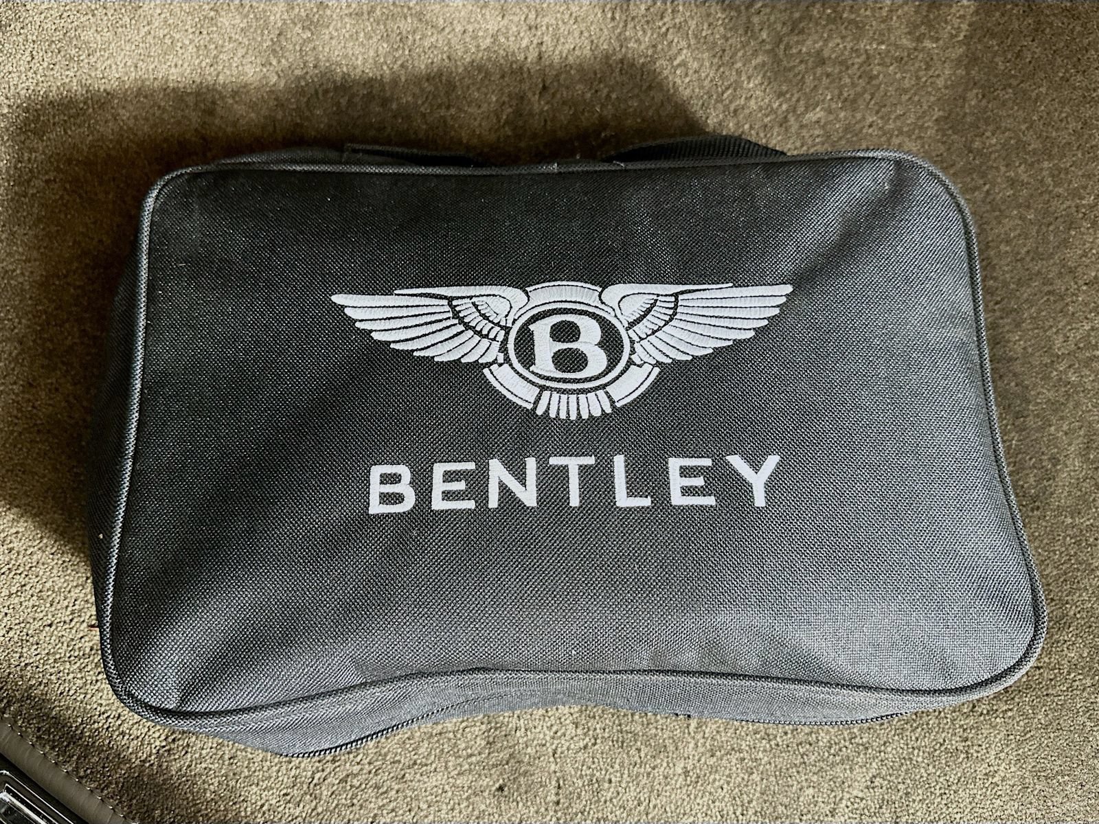 Used 2011 Bentley Mulsanne RWD image 61