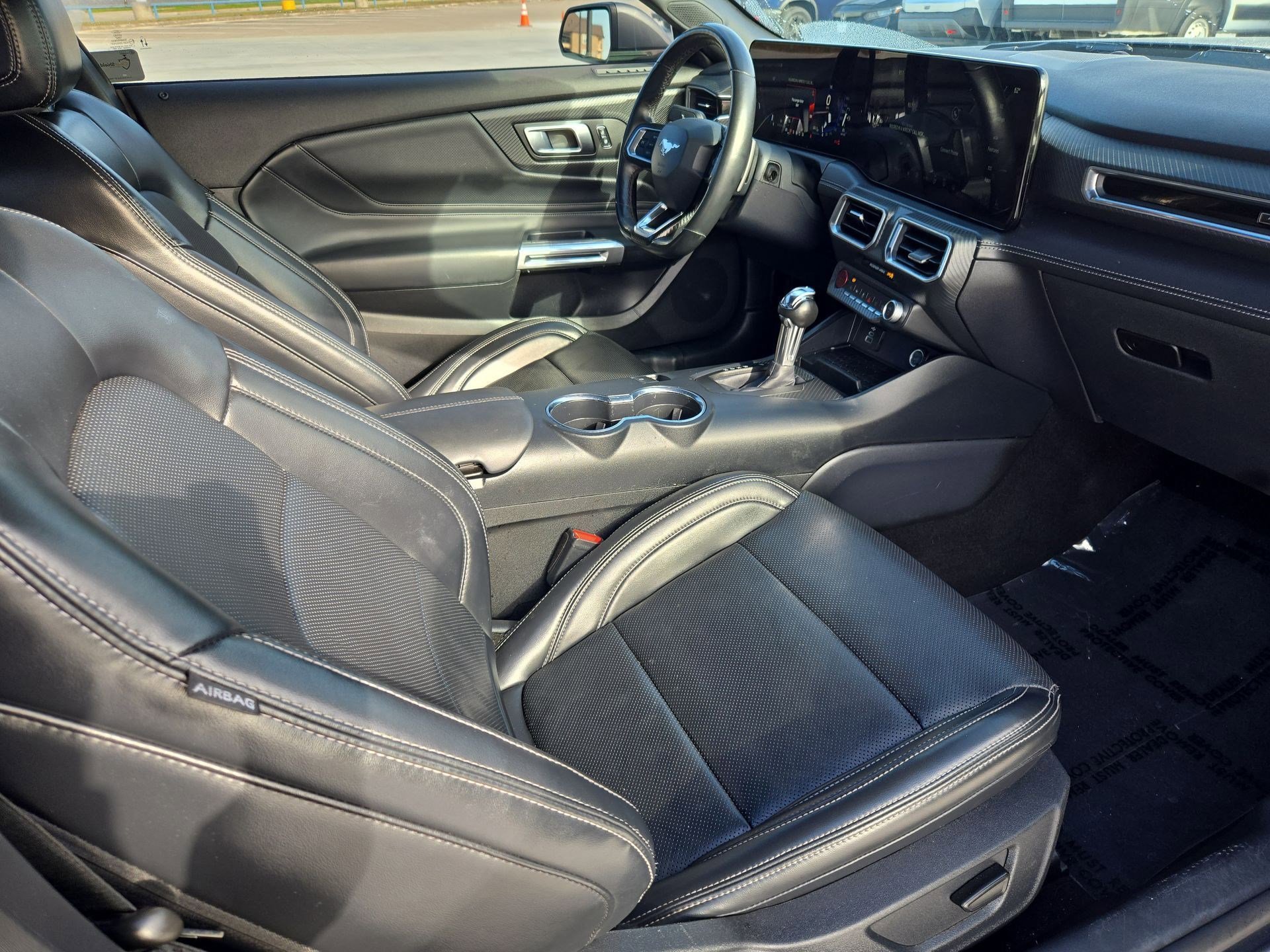 Used 2024 Ford Mustang GT Premium image 30