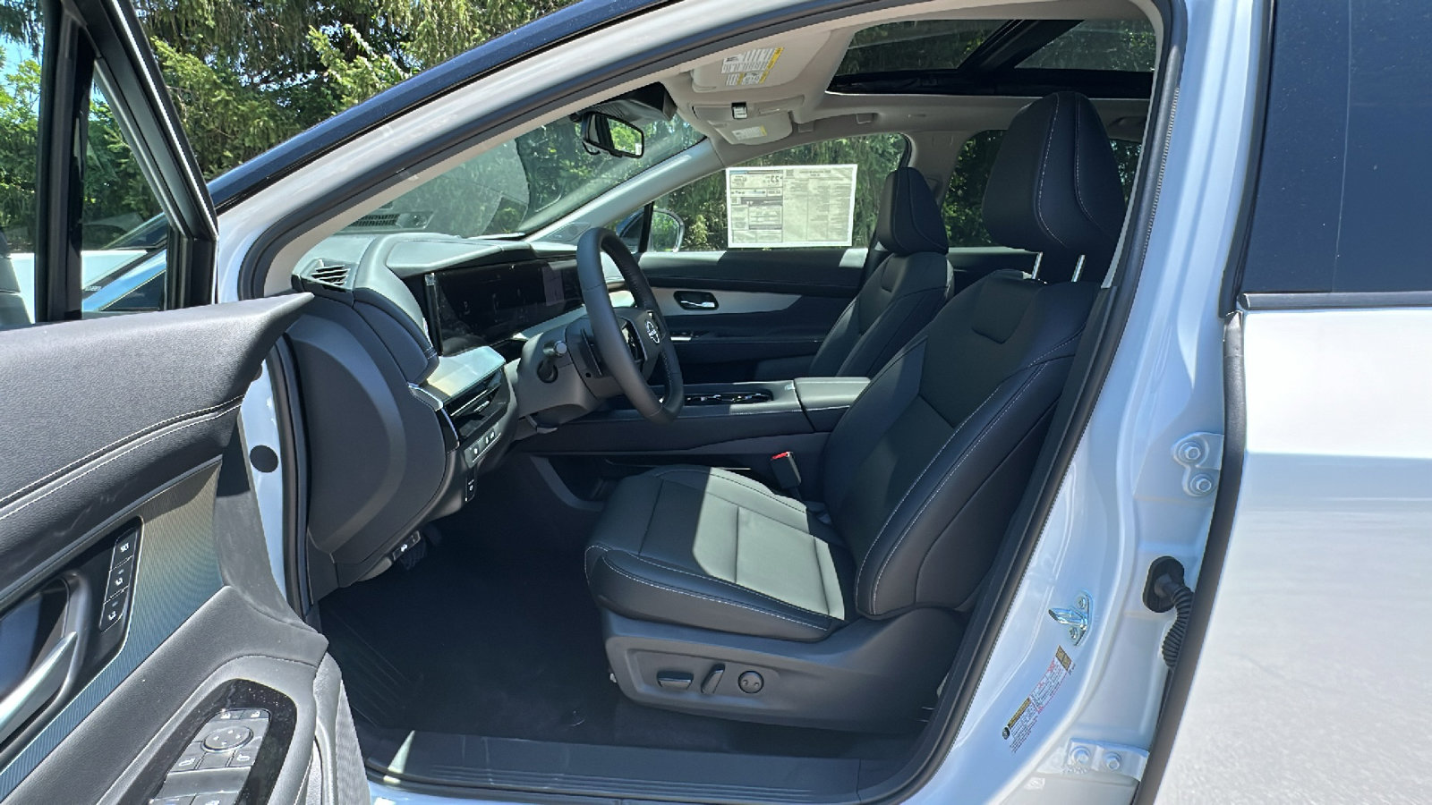 New 2025 Nissan Murano SL w/ Cargo Package image 7