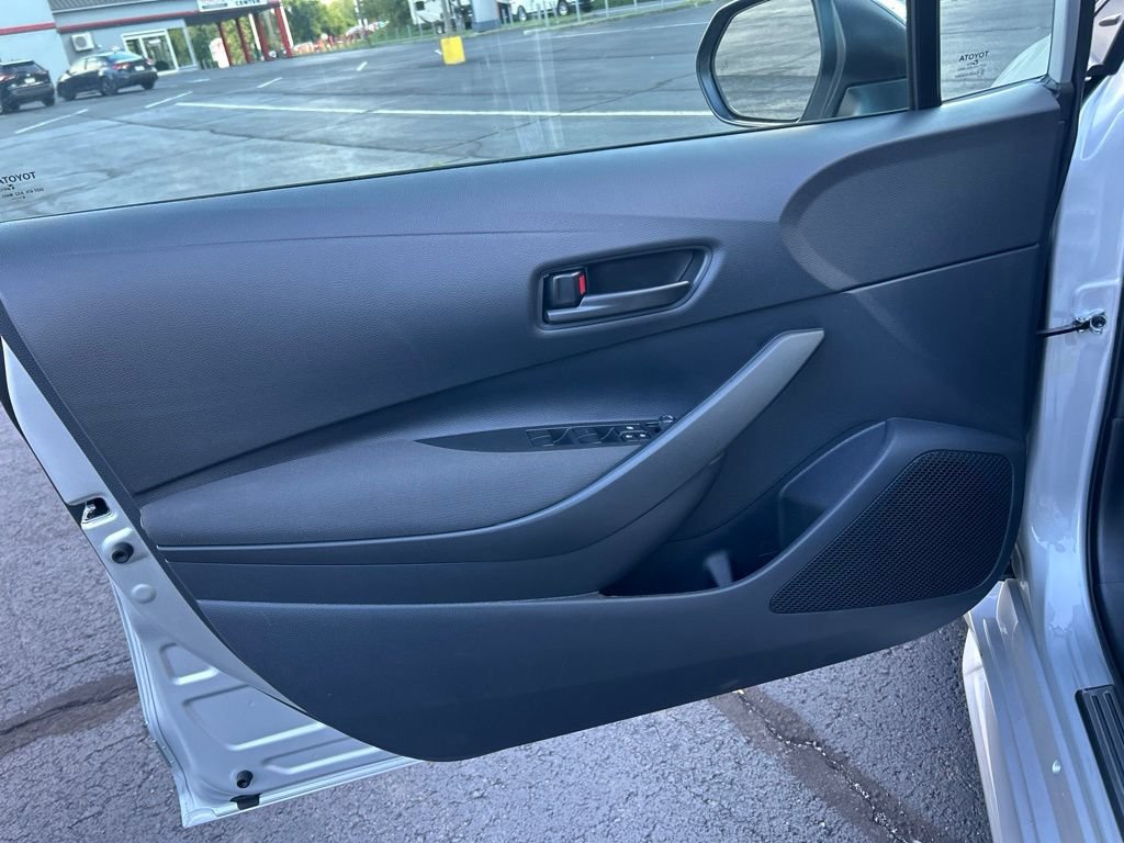 New 2026 Toyota Corolla LE FWD image 10
