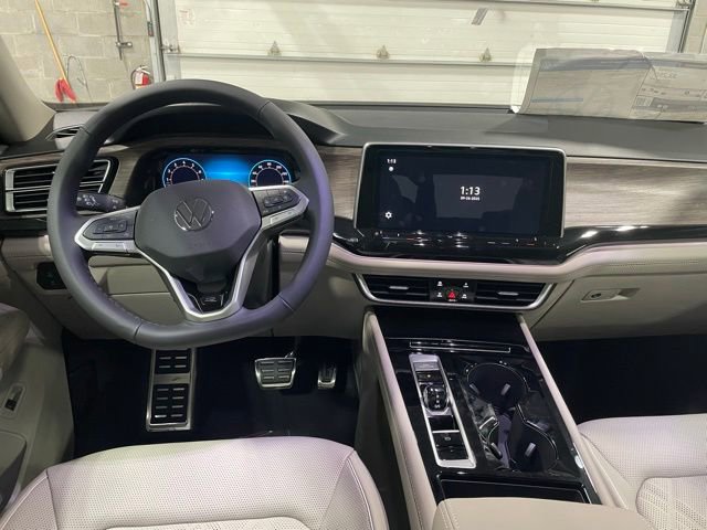New 2026 Volkswagen Atlas SEL Premium R-Line image 15