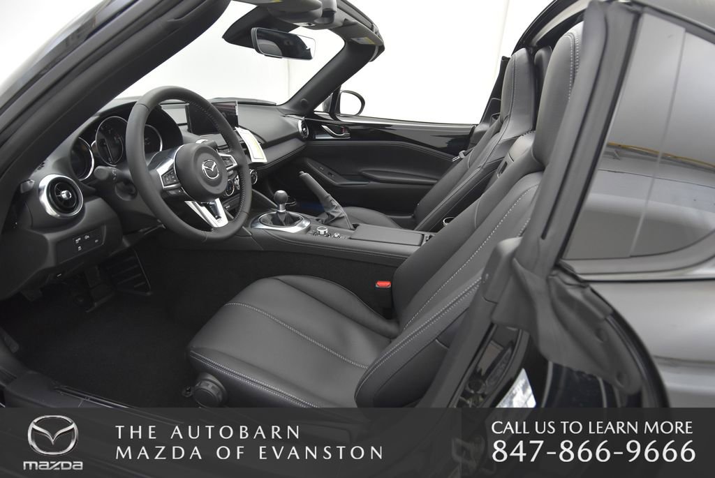 New 2025 MAZDA MX-5 Miata RF Grand Touring w/ Appearance Package image 25