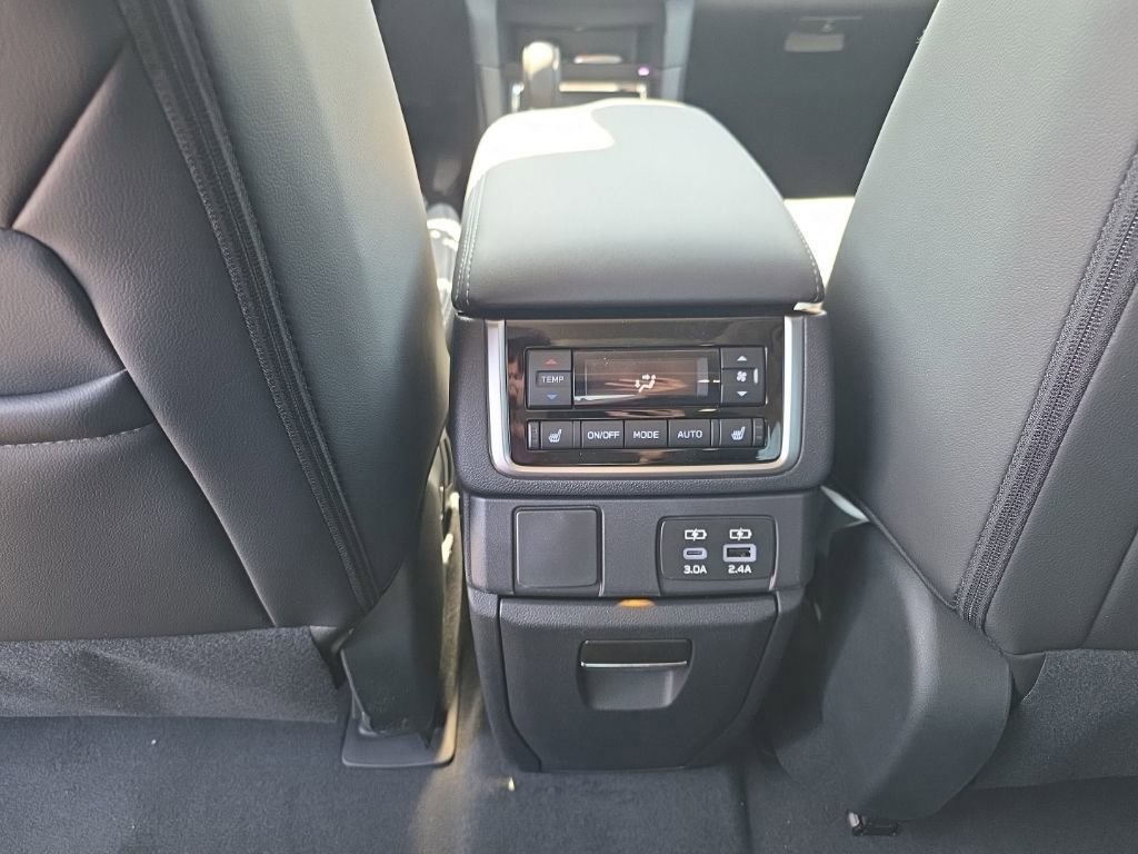 New 2026 Subaru Ascent Limited image 12