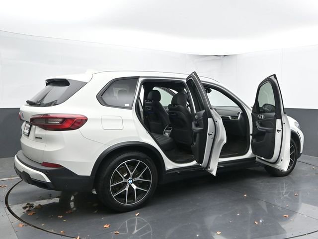 Used 2019 BMW X5 xDrive40i w/ Convenience Package image 57