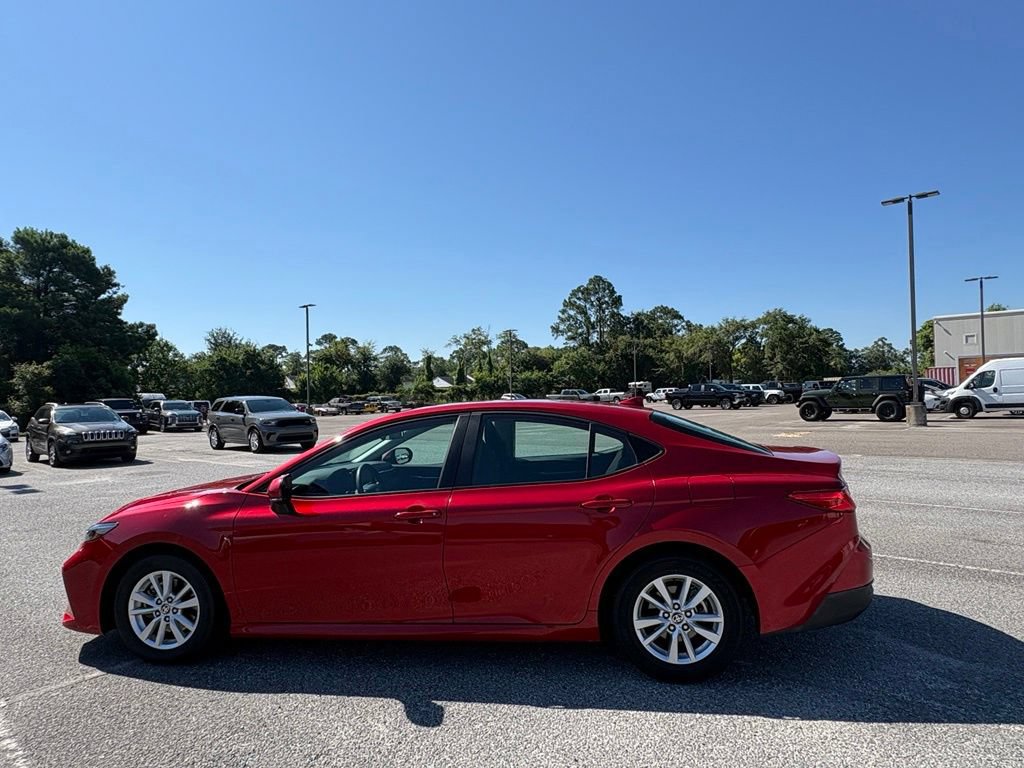 Used 2025 Toyota Camry LE FWD image 2