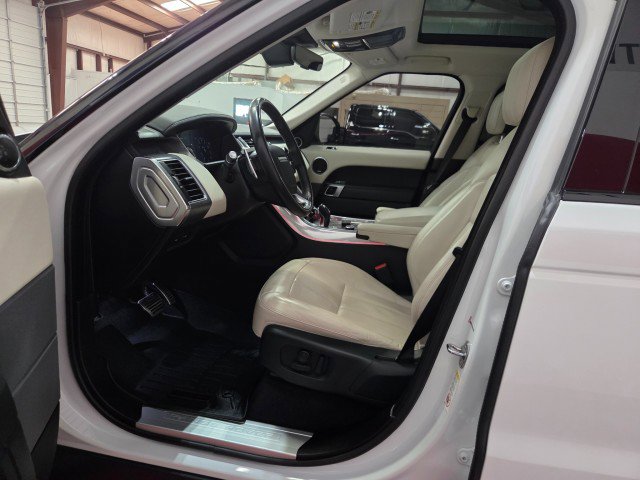 Used 2021 Land Rover Range Rover Sport HSE Dynamic image 6