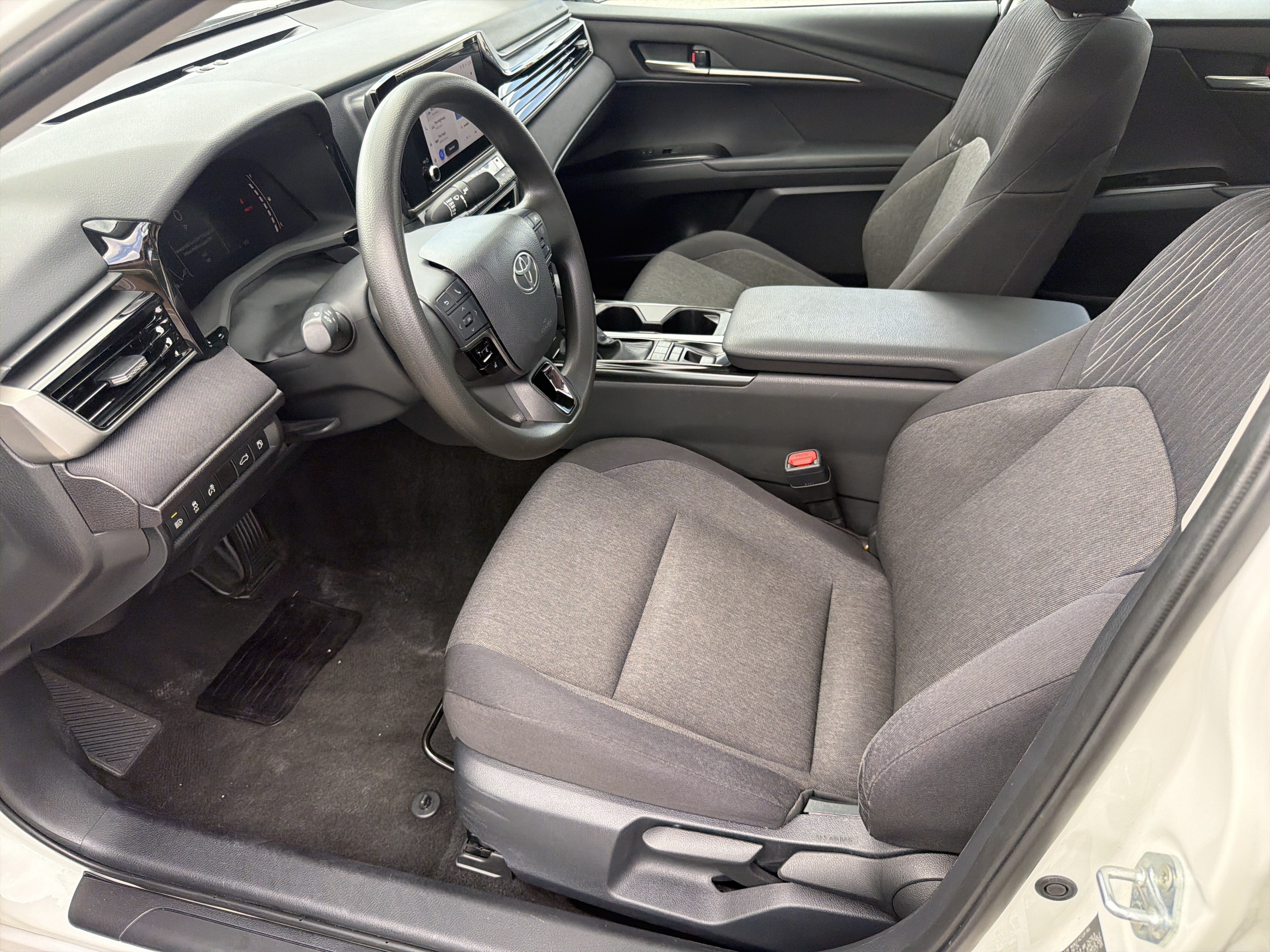 Certified 2025 Toyota Camry LE FWD image 18