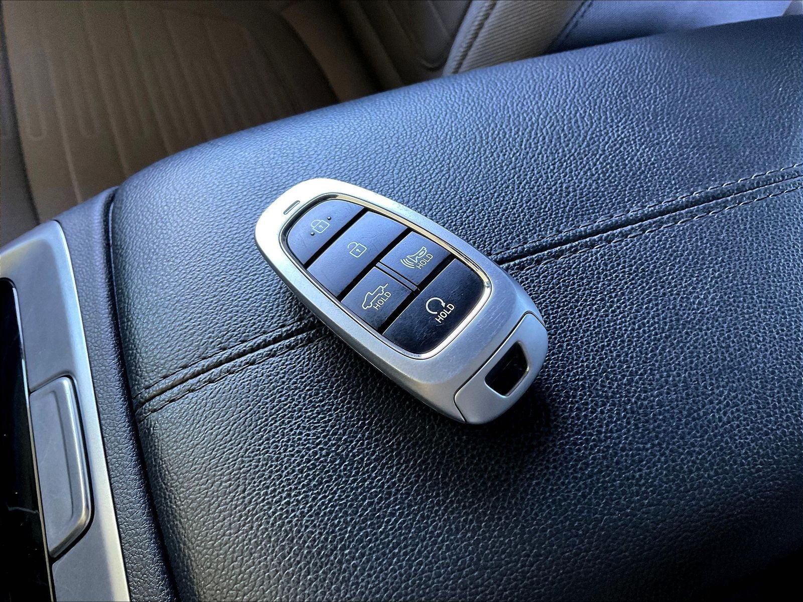 Used 2024 Hyundai Santa Cruz SEL AWD/4WD image 32