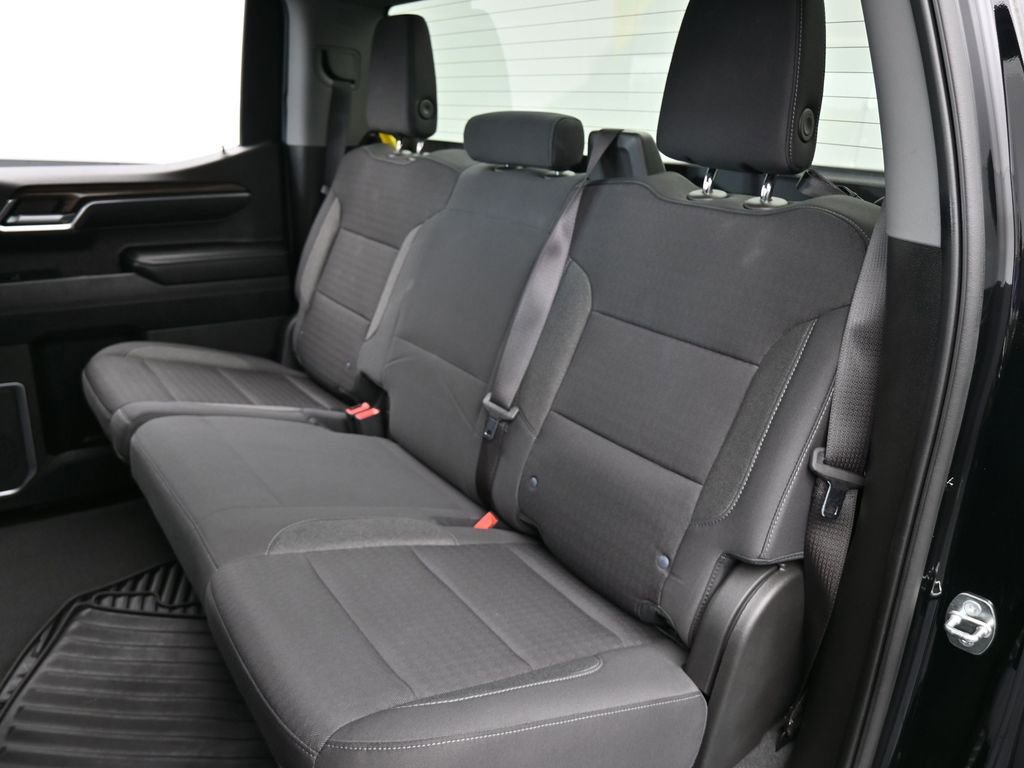 Used 2023 Chevrolet Silverado 1500 LT image 37