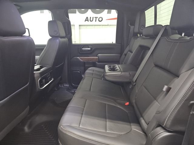 Used 2021 Chevrolet Silverado 3500 High Country w/ Technology Package image 18