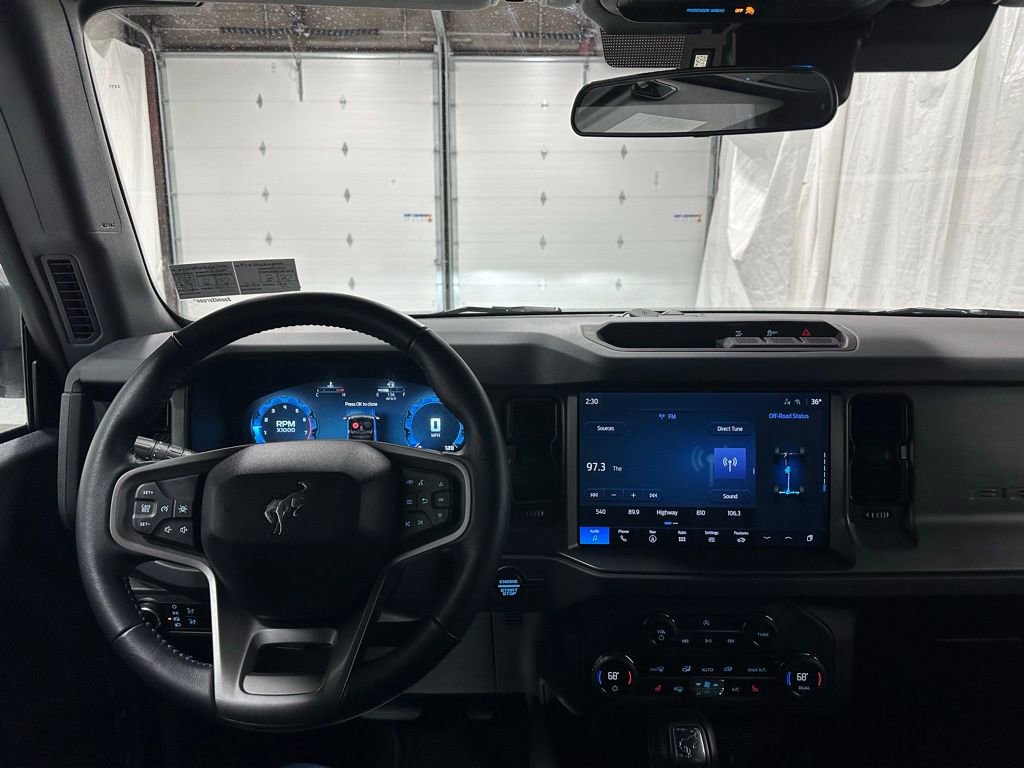 Used 2025 Ford Bronco Big Bend image 16