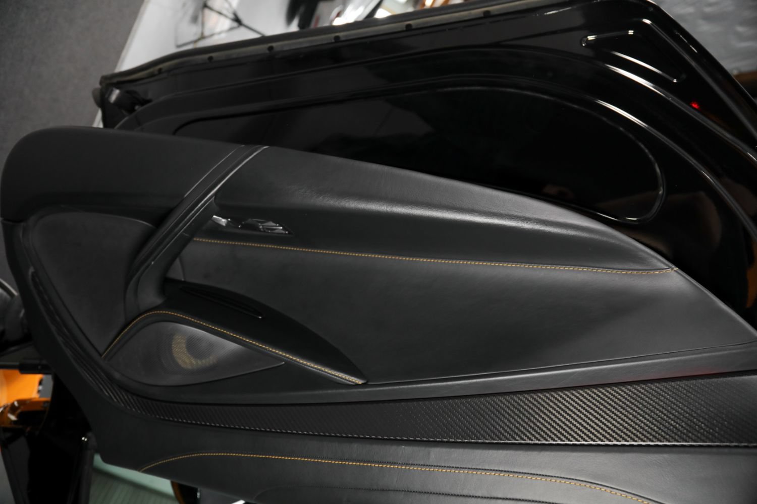 Used 2021 McLaren 765LT RWD image 51