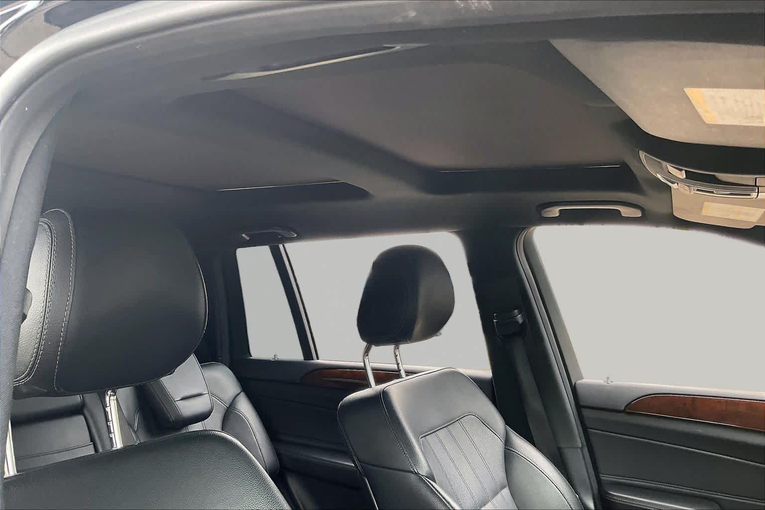 Used 2019 Mercedes-Benz GLS 450 4MATIC image 14