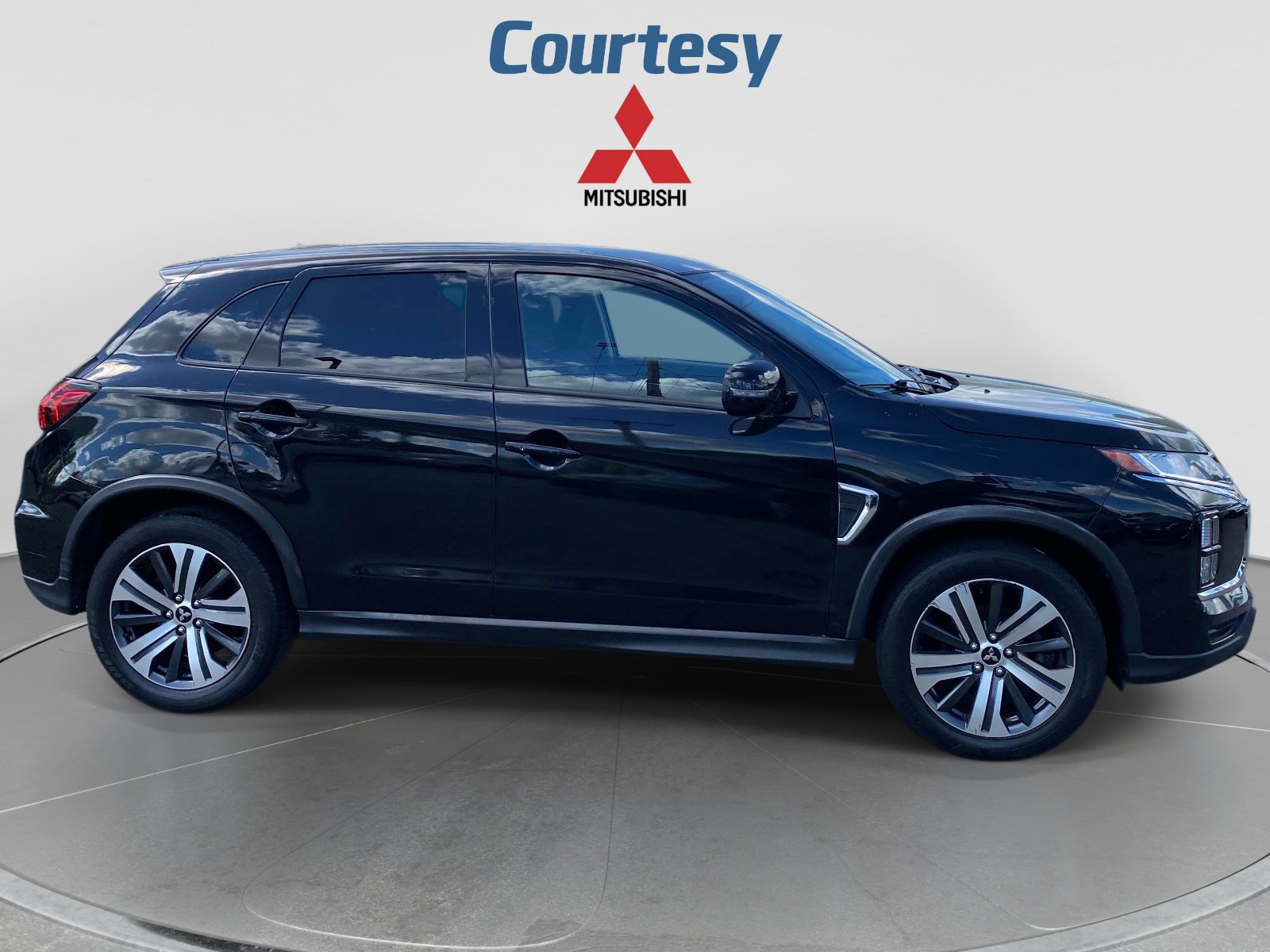 Used 2020 Mitsubishi Outlander Sport SE AWD/4WD image 8