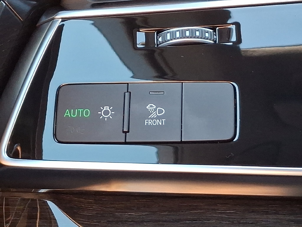 Certified 2026 Audi Q7 3.0T Premium AWD/4WD image 24