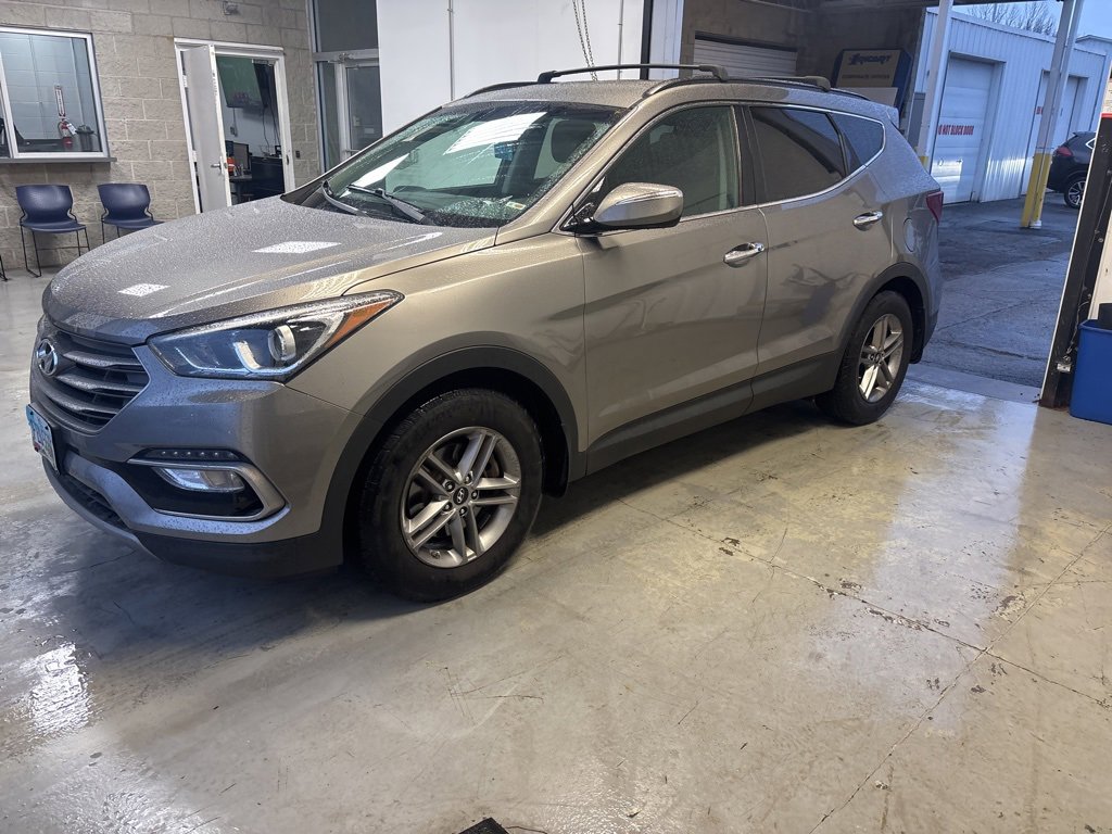 Used 2018 Hyundai Santa Fe Sport image 2