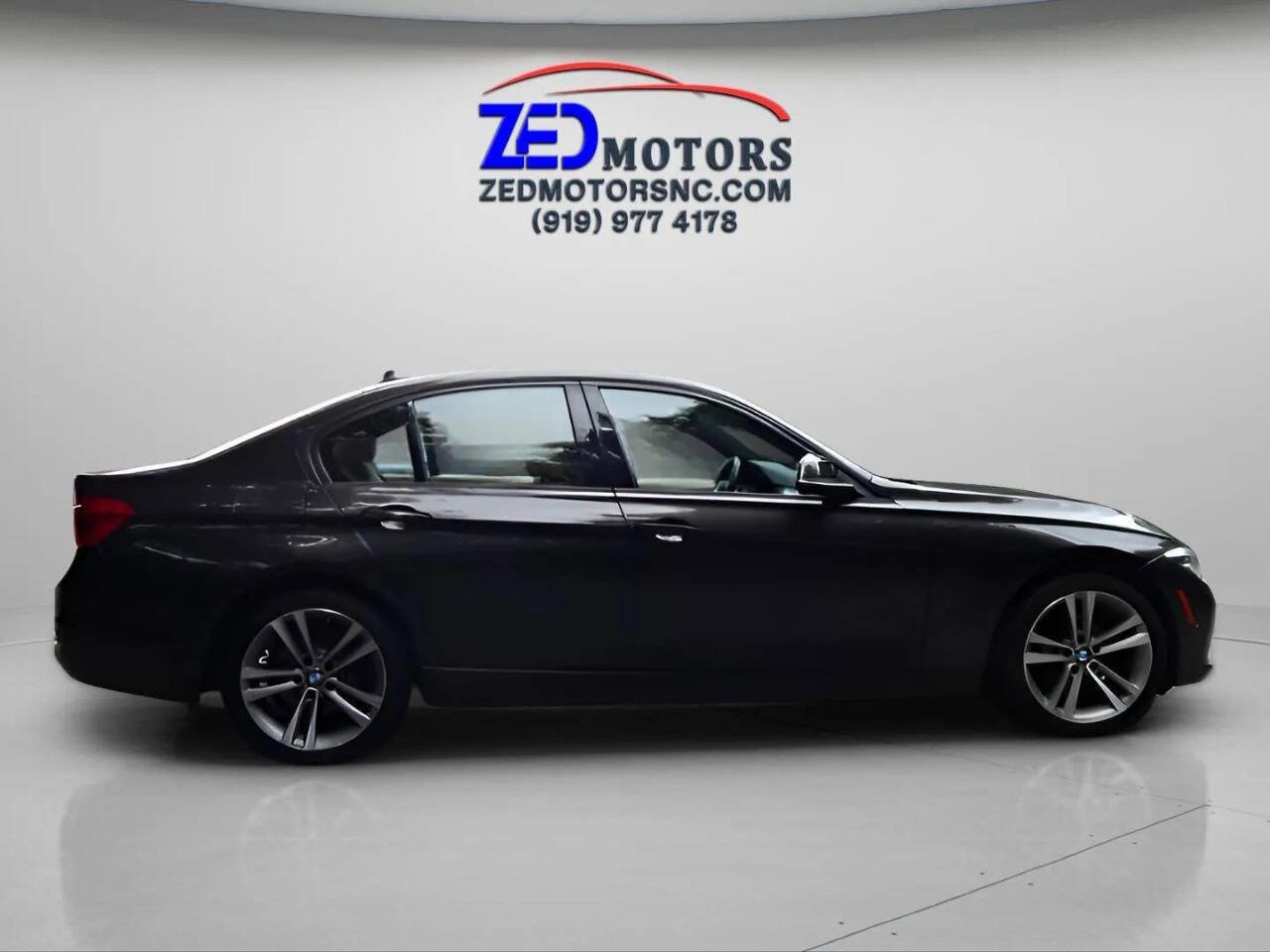 Used 2016 BMW 328i Sedan image 4