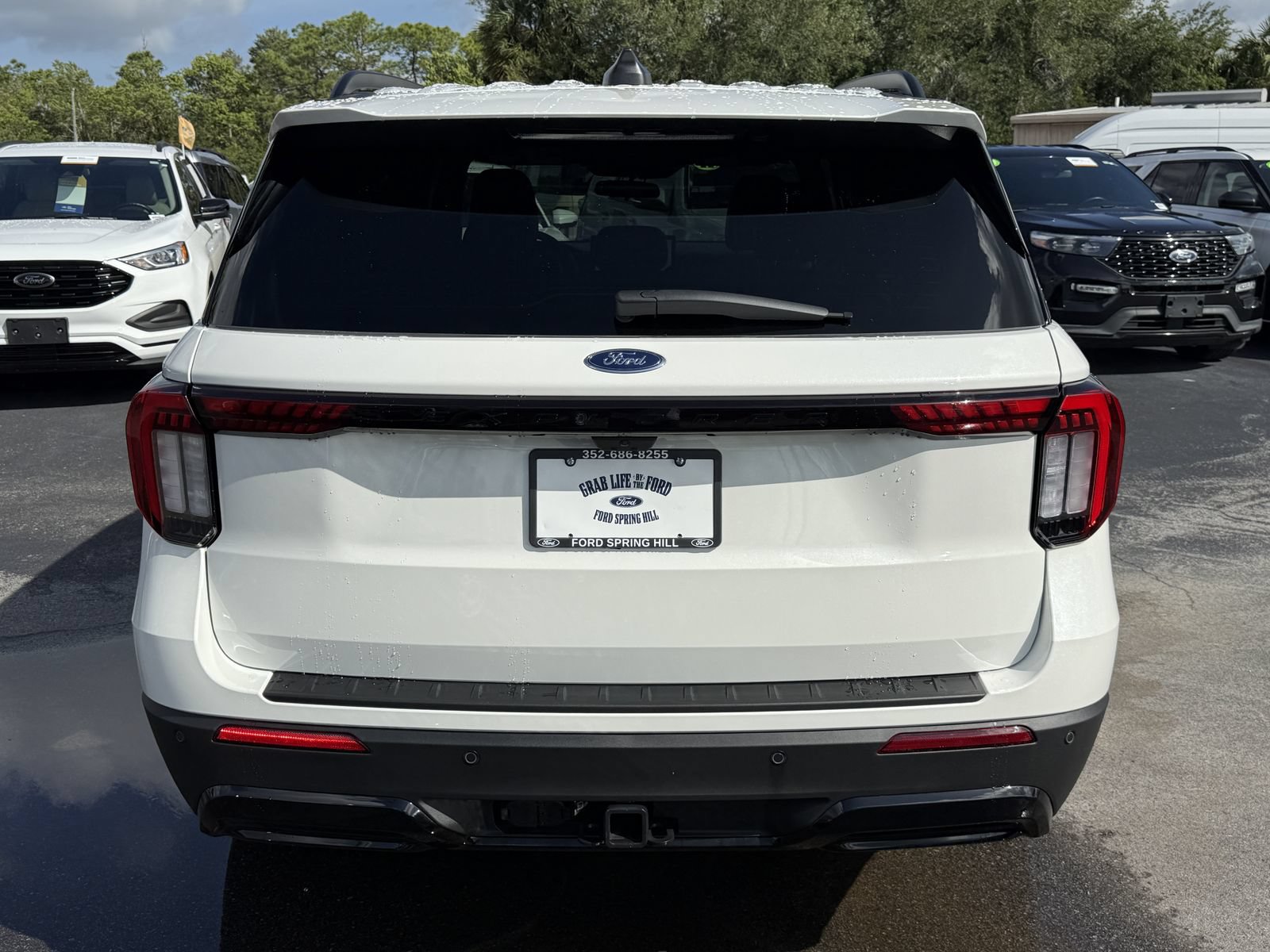 Used 2025 Ford Explorer ST-Line RWD image 6
