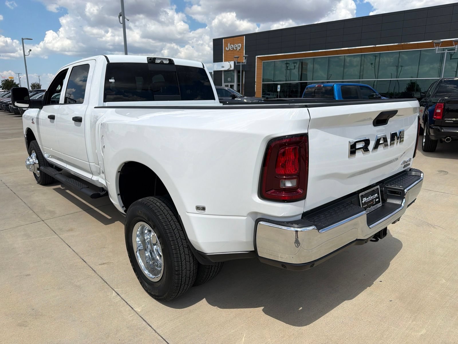 New 2027 RAM 3500 Tradesman AWD/4WD image 3