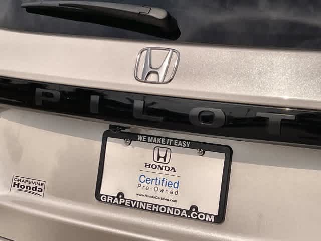 Certified 2026 Honda Pilot Black Edition image 8