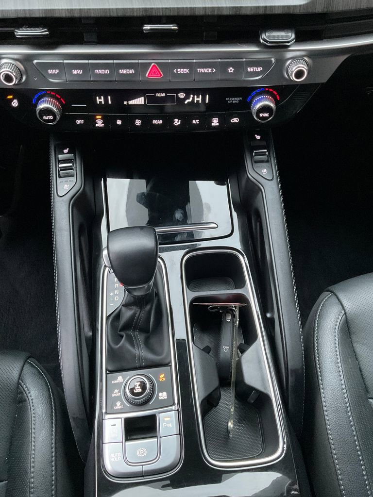 Certified 2024 Kia Telluride EX image 13