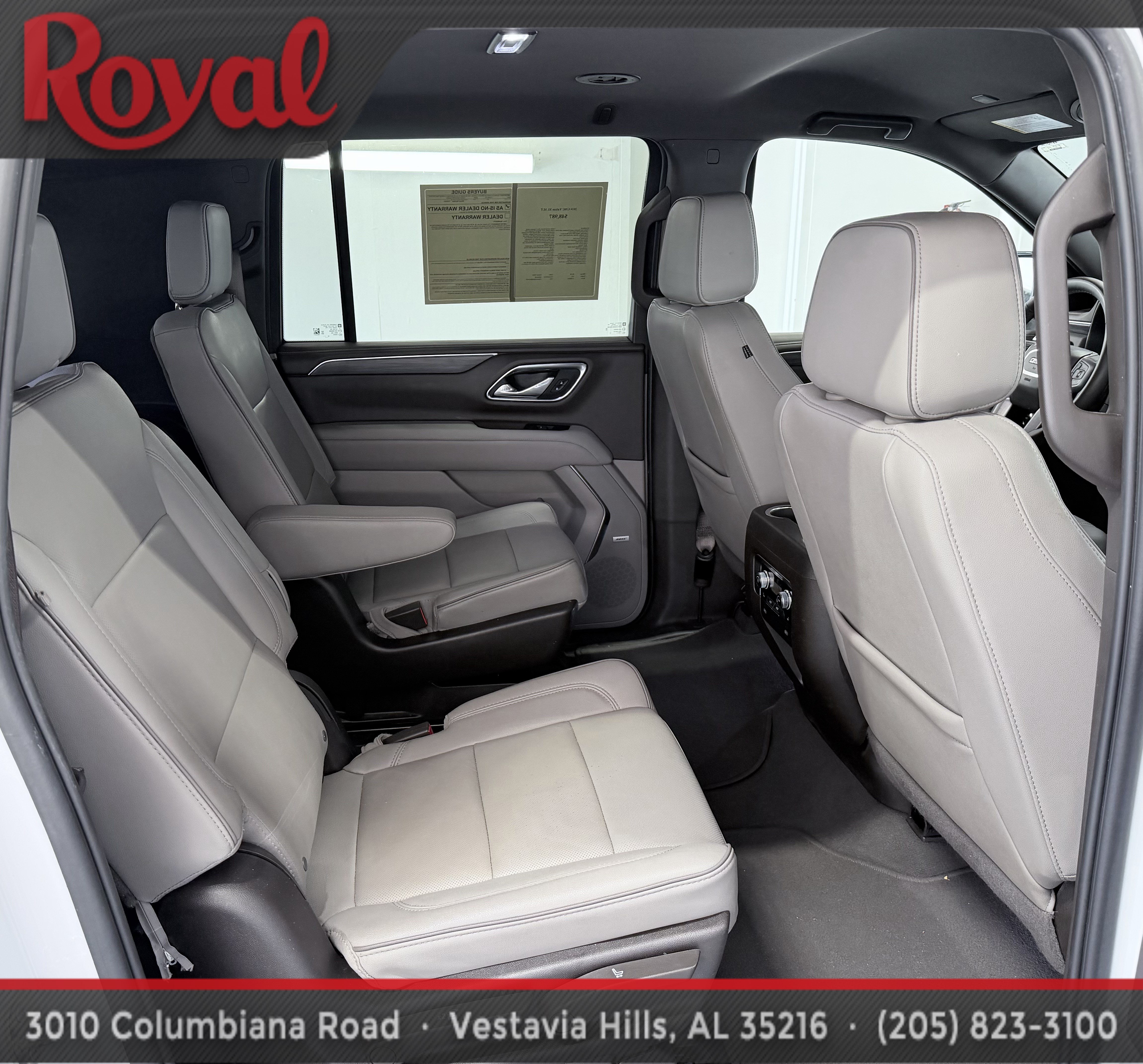 Used 2024 GMC Yukon XL SLT w/ SLT Luxury Package RWD image 16