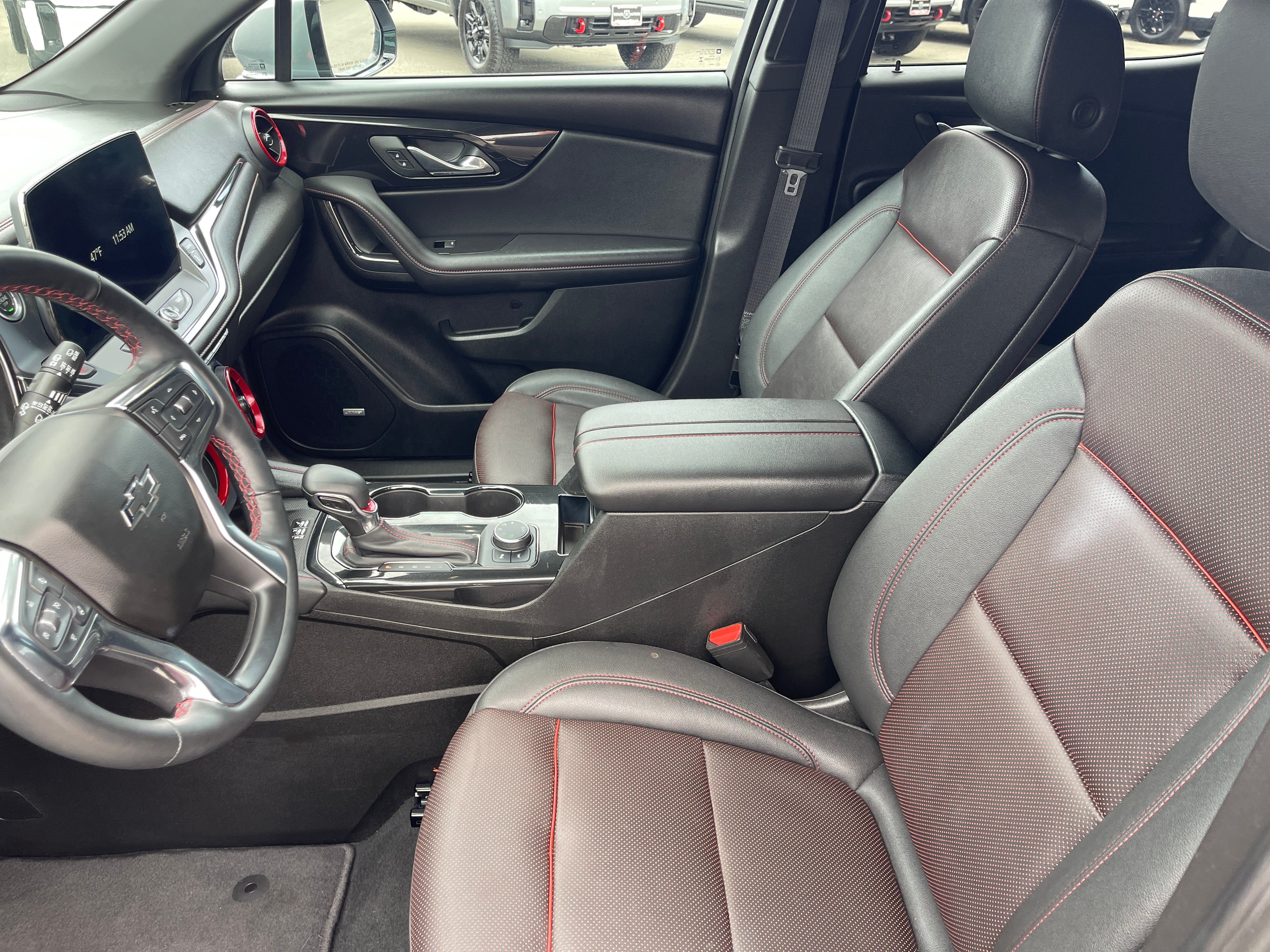 Used 2025 Chevrolet Blazer RS AWD/4WD image 10