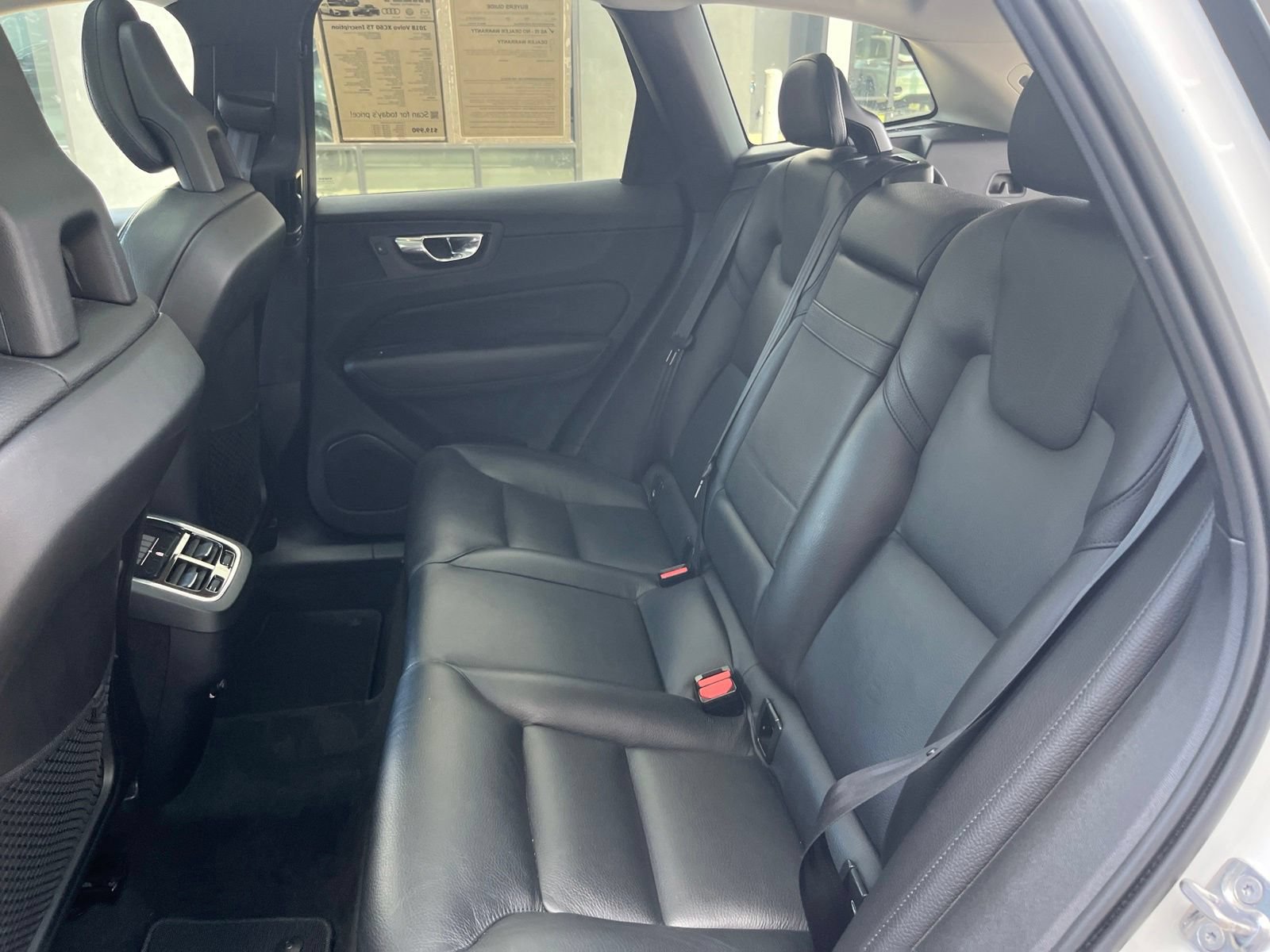 Used 2018 Volvo XC60 T5 Inscription w/ Vision Package AWD/4WD image 31