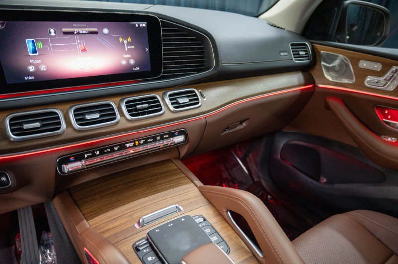 Certified 2026 Mercedes-Benz GLS 450 4MATIC image 33