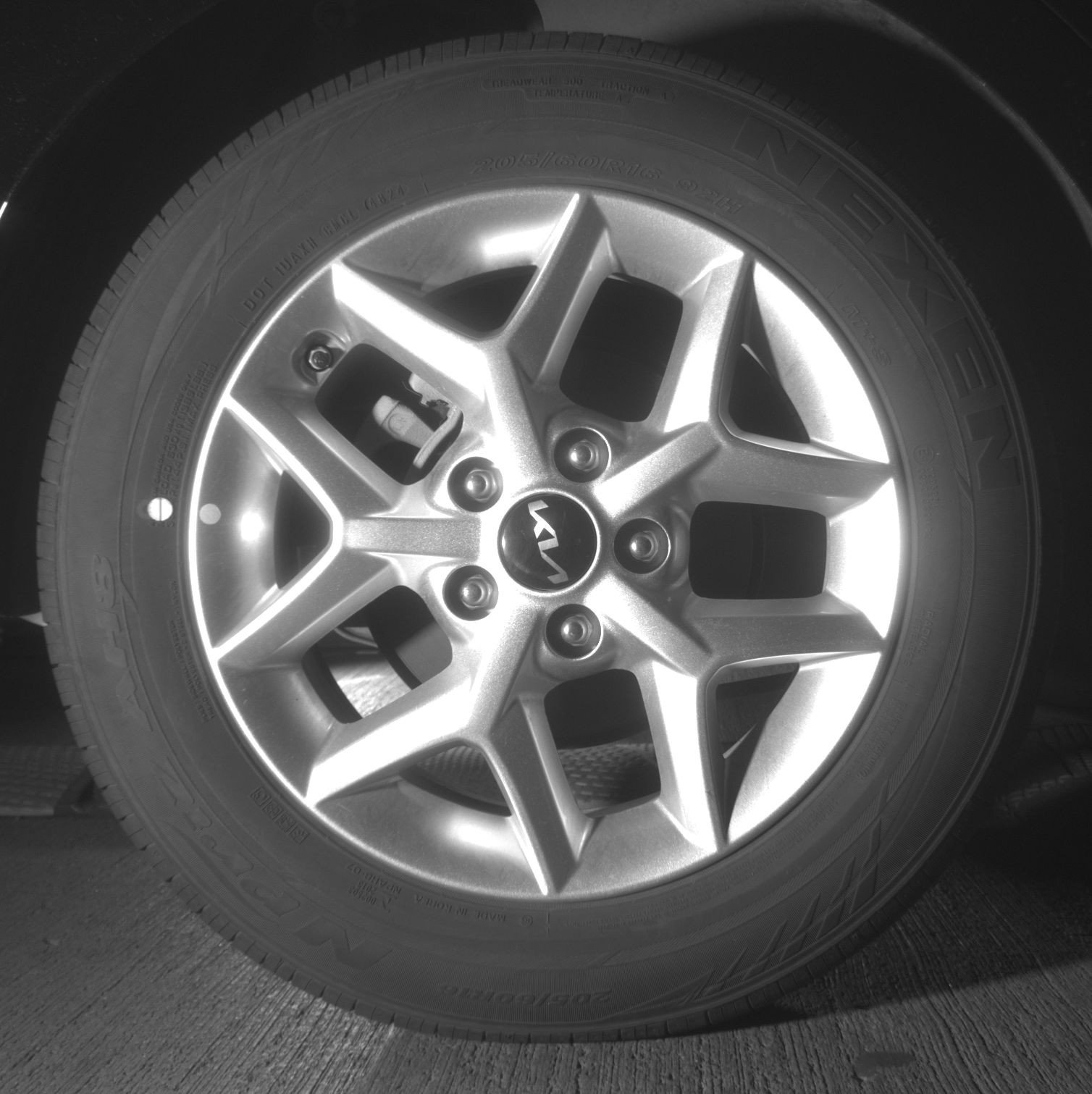 Used 2025 Kia Soul LX w/ LX Technology Package FWD image 22