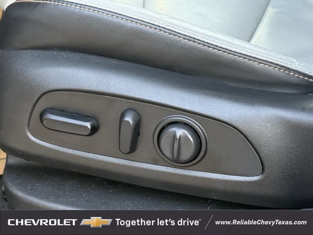Used 2020 GMC Terrain SLT w/ Preferred Package FWD image 32