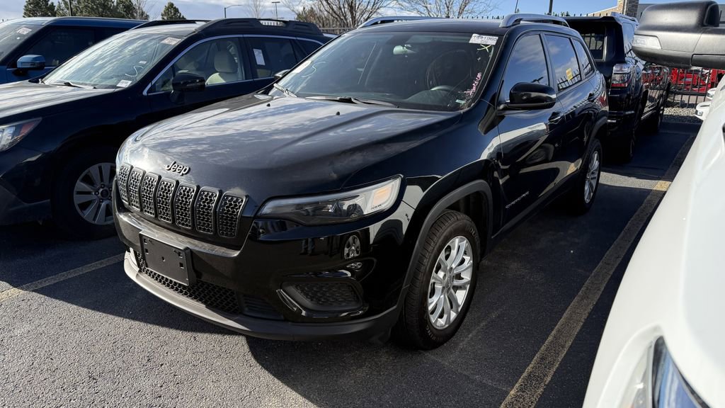 Used 2020 Jeep Cherokee Latitude image 2