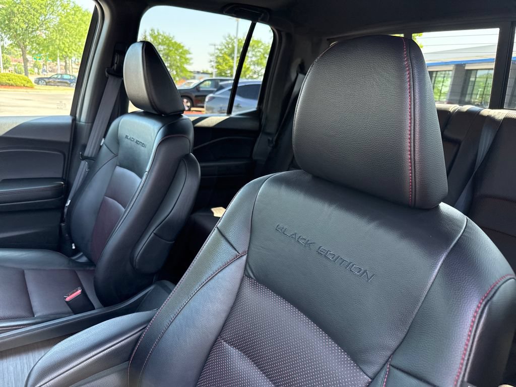 Certified 2023 Honda Ridgeline Black Edition image 13