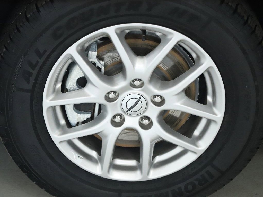 Used 2024 Chrysler Pacifica Touring-L image 37