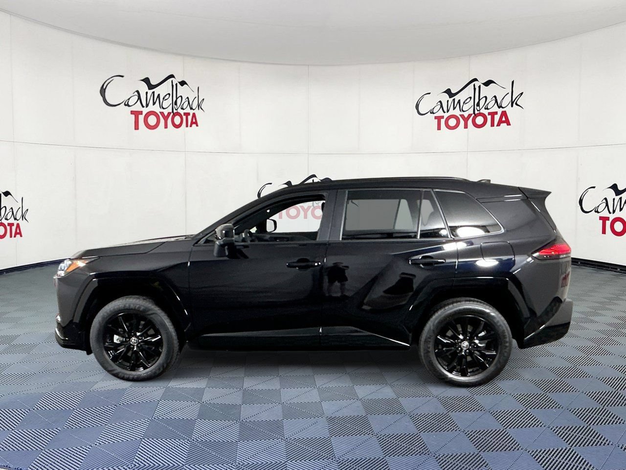 New 2026 Toyota RAV4 SE AWD/4WD image 4