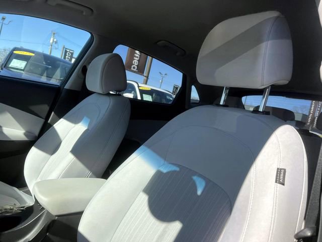 Used 2023 Hyundai Kona SEL image 9