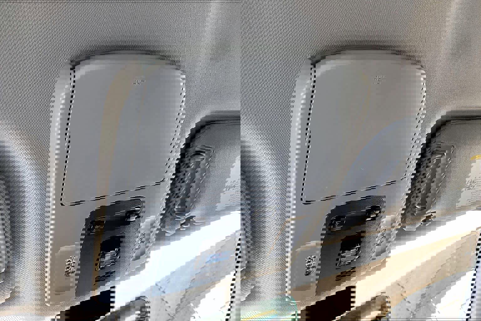 Used 2023 Toyota Camry SE image 30