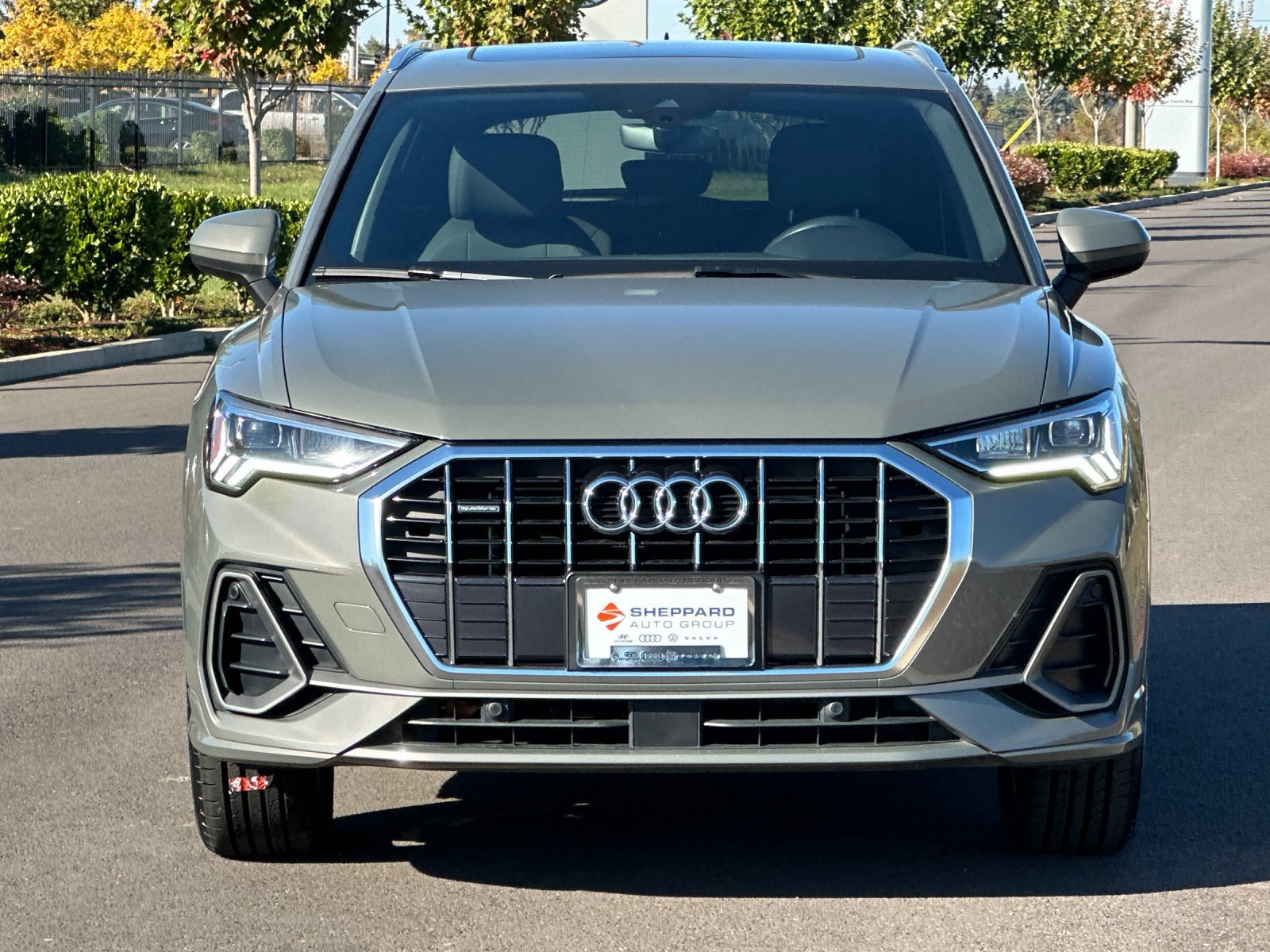 Used 2019 Audi Q3 2.0T Premium Plus AWD/4WD image 8