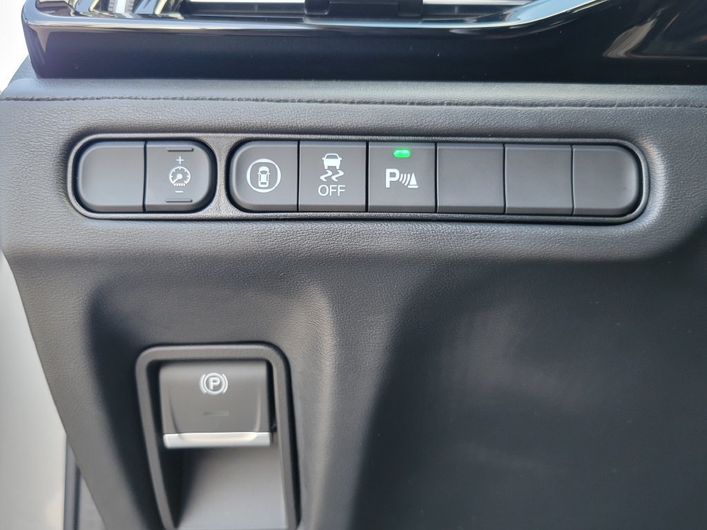 Used 2025 Acura MDX w/ Technology Package FWD image 24