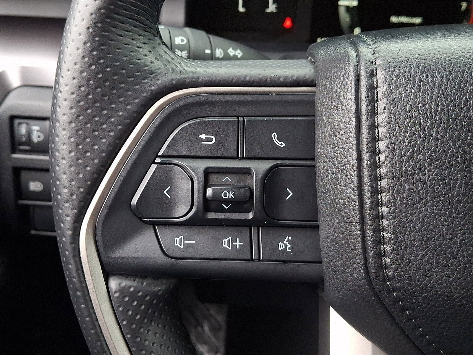 Certified 2025 Toyota 4Runner SR5 image 20